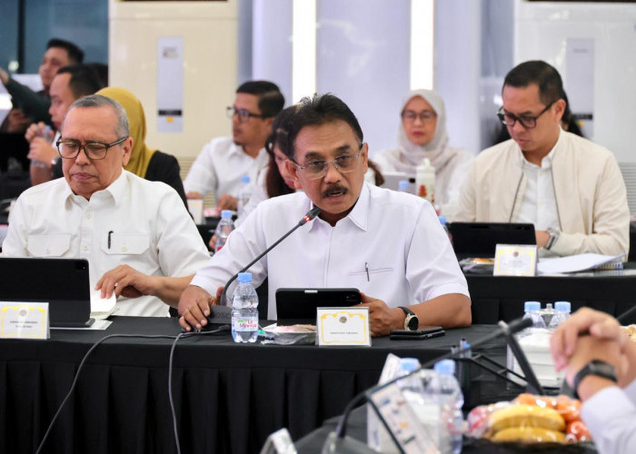 Catat Capaian Positif, Sekjen ATR/BPN Paparkan Realisasi Program Pertanahan 2025 Mayoritas di Atas 100 Persen
