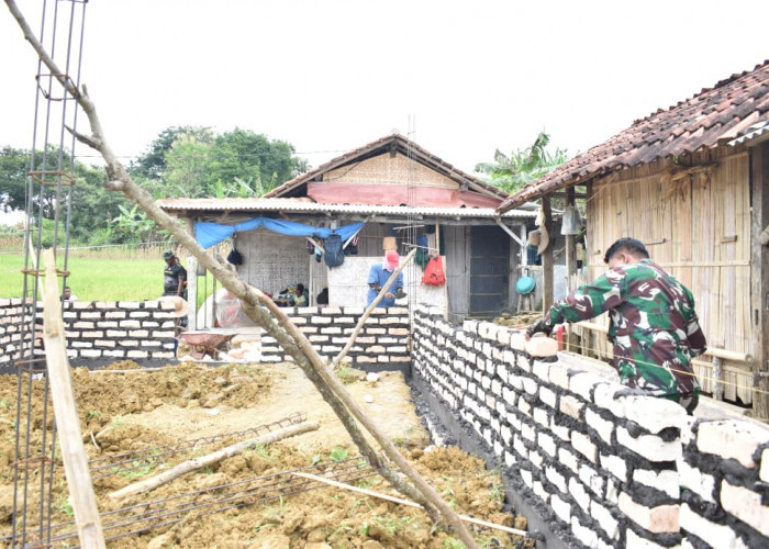 Dinding RTLH Sami Mulai Berdiri, TMMD 127 Ubah Bilik Bambu Jadi Tembok Permanen