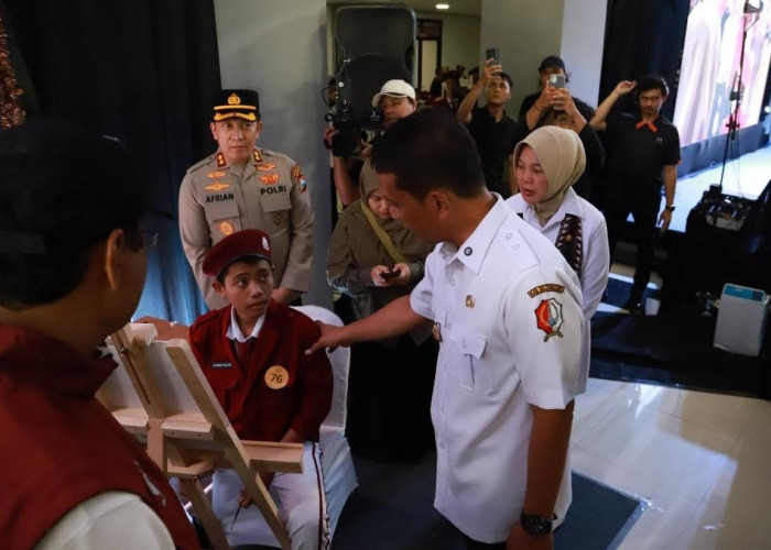 Bupati Bojonegoro Dorong Siswa Sekolah Rakyat Raih Masa Depan Lebih Baik