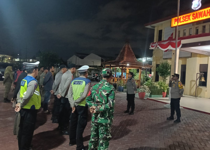 Polsek Sawahan Patroli Gabungan Tiga Pilar Wujudkan Surabaya Aman