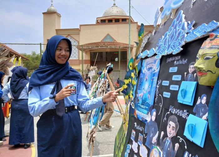 Siswa Smaga Ponorogo Adu Kreatif Lewat Mading