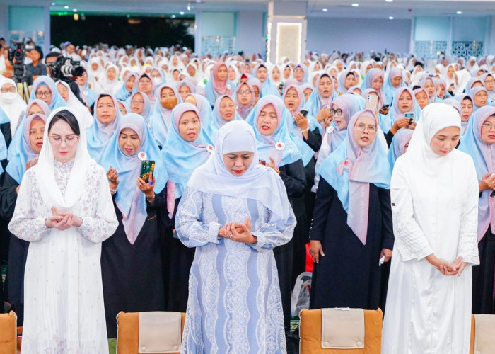 Tahun Baru Hijriah, Khofifah: Momentum Hijrah Menuju Kehidupan Lebih Baik