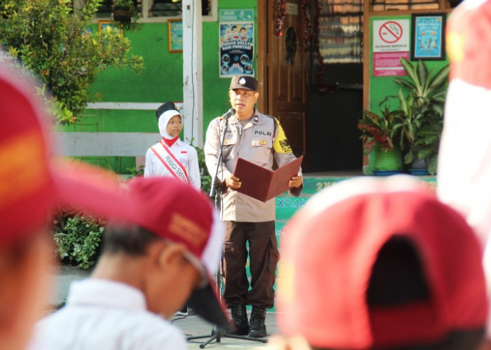 Polsek Tandes Go To School Tanamkan Kedisiplinan dan Jauhkan Pelajar Surabaya dari Gengster