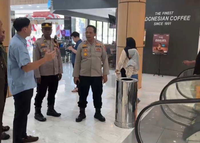 Libur Nataru, Polsek Sidoarjo Kota Masifkan Patroli Keamanan di Pusat Perbelanjaan