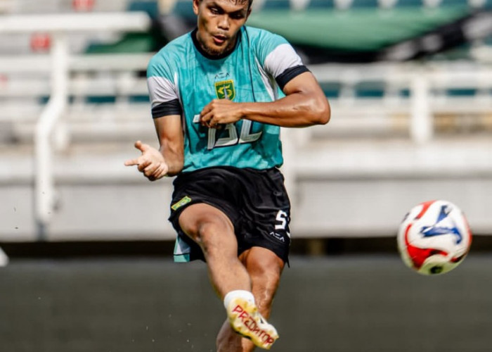 Starting Lineup Derbi Jatim Persebaya vs Arema FC Misi Pertahankan Kemenangan Di Stadion GBT