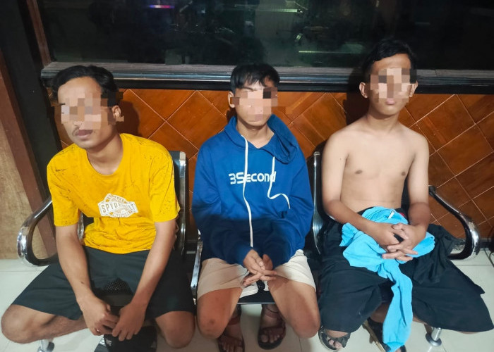 Tawuran Antar-Pemuda di Desa Ngabar Kraton, Polisi Amankan Pedang dan Bina Tiga Pemuda 
