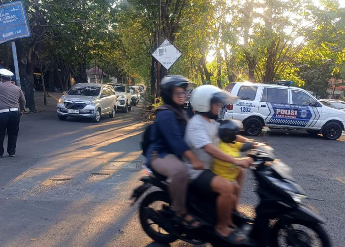 Polsek Gayungan Gencar Patroli dan Pos Pagi untuk Jaga Keamanan Surabaya