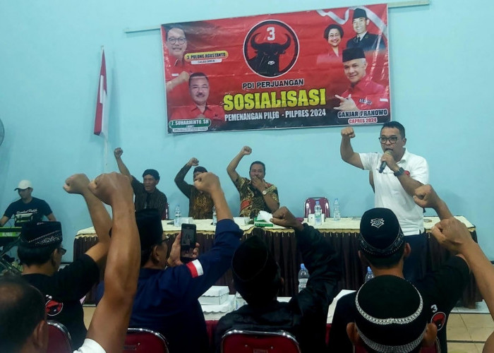 Bersama Pulung, Suharminto Sosialisasi Pemenangan Pileg-Pilpres 2024 PDI Perjuangan di Ngantru 