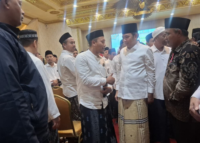 Rangkul Guru Ngaji dan Pesantren, Gus Fawait Ingin Santri Jadi Motor Penggerak Jember Maju