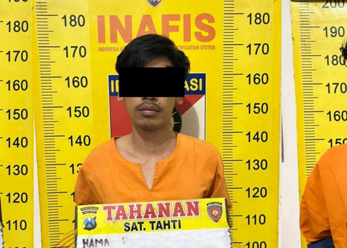 Satresnarkoba Polres Malang Gagalkan Peredaran 74 Poket Sabu