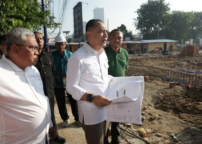 Telan Anggaran Rp7,7 Miliar, Eri Cahyadi Targetkan Revitalisasi Pasar Keputran Selatan Rampung Awal September