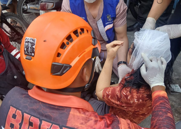 Tabrakan Motor di Kendangsari Surabaya, Lansia Alami Pendarahan di Kepala