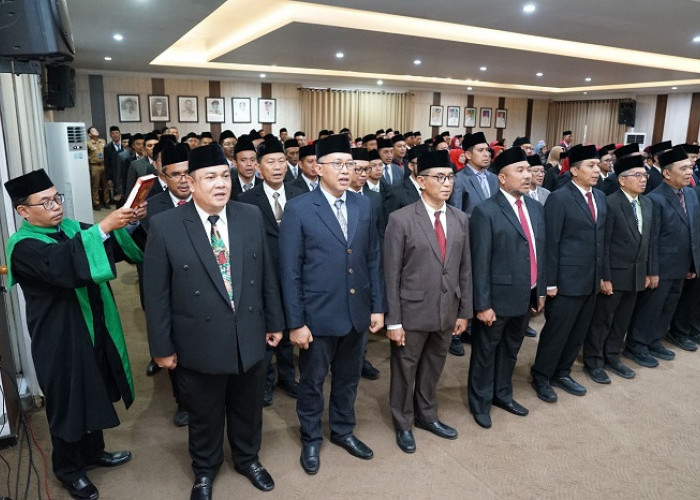 Wali Kota Kediri Vinanda Prameswati Lantik 184 Pejabat di Ruang Joyoboyo