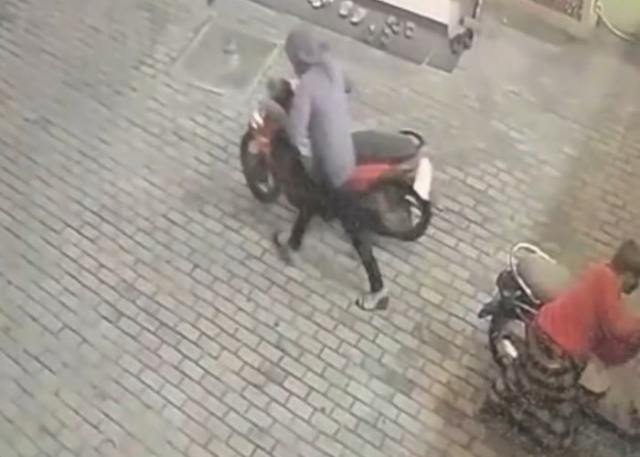 Simorejo Rawan Pencurian Motor, Sehari 2 Motor di Masjid Raib