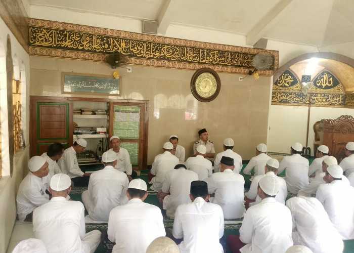 Istigasah Warga Binaan Lapas Jember Perkuat Pembinaan Kerohanian