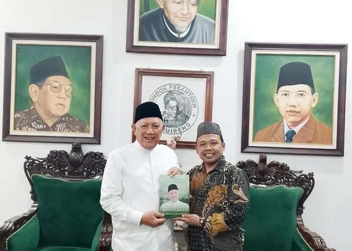 Pemuda Lumajang Atho' Illahi Tulis Biografi Gus Kikin, Ketua Umum PBNU Terpilih