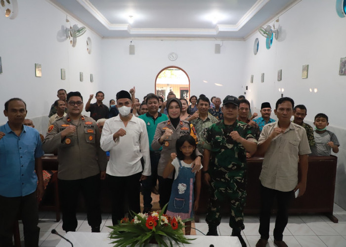 Polres Kediri Gelar Minggu Kasih di Gereja Santo Andreas Kunjang
