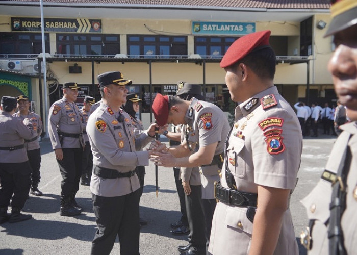 Rotasi 3 Pejabat Polres Tanjung Perak, Kapolres Irwan Tekankan Profesionalisme dan Pelayanan Humanis