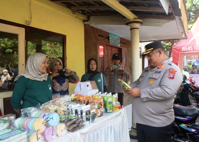 Komitmen Polres Pasuruan Gelar Gerakan Pangan Murah, Sediakan 2 Ton Beras untuk Warga Sukorejo dan Tosari
