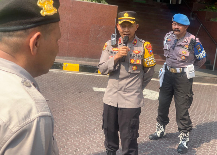 Kapolsek Tegalsari Pimpin Pengamanan Unras Buruh