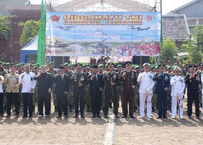 Kapolresta Sidoarjo Hadiri HUT Ke-81 TNI, Perkuat Soliditas TNI-Polri Bersama Rakyat