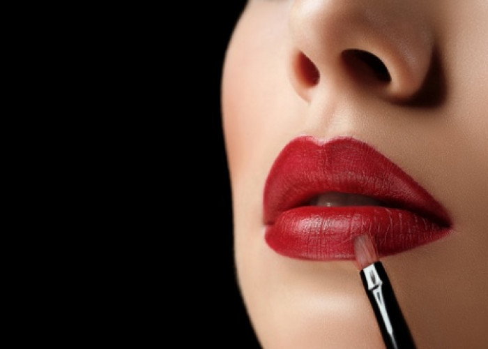 3 Cara Efektif dan Aman Mengecilkan Bibir