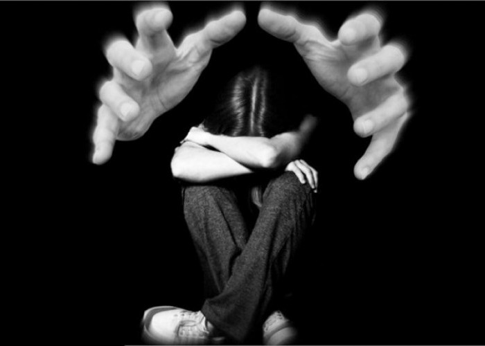 Ayah Tiri Cabuli Anak Sejak Usia 10 Tahun, Pelaku Ditahan Polrestabes Surabaya