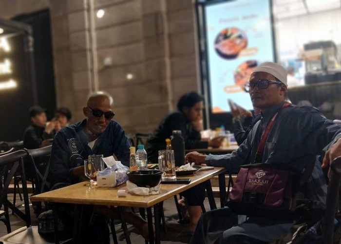 Obati Rindu Kampung Halaman, Restoran Jawa di Madinah Jadi Magnet Jemaah Jatim