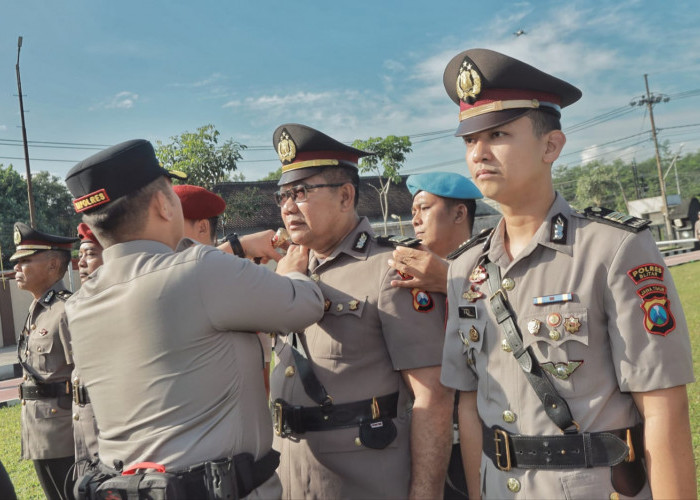 Sertijab Polres Blitar Kukuhkan Sejumlah Pejabat Utama dan Kapolsek