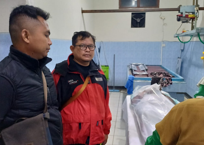 Trauma Suami Sakit Stroke Tak Kunjung Sembuh, Istri di Lamongan Bakar Diri