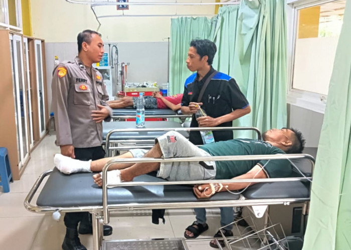 Tersengat Listrik saat Perbaiki Atap Minimarket, Pekerja Alami Luka Bakar Serius