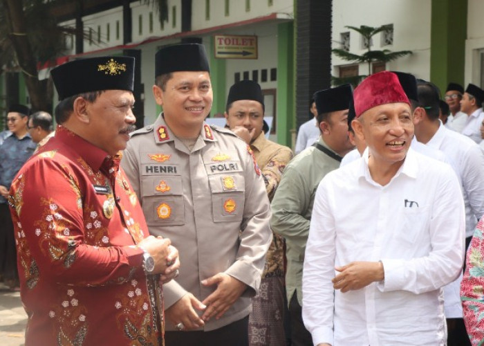 Kapolres Nganjuk Kawal Keamanan Peringatan Hari Santri Nasional di Mojosari