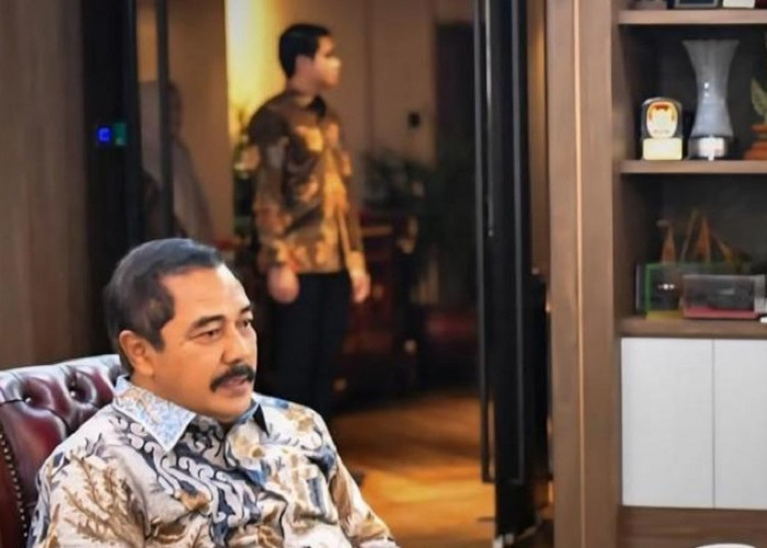 Menteri Imipas Sebut Pencekalan Eks Jampidsus Febrie Selama 20 Hari Masih Sementara