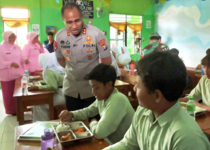 SPPG Polres Pasuruan Kota Mulai Salurkan MBG untuk Pelajar