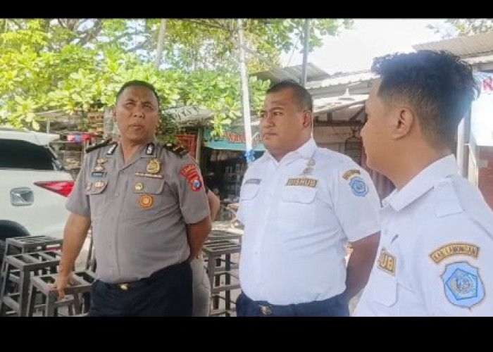 Satpol PP Buru Penjual Es Moni di Pasar Burung Lamongan, Diduga Kabur Usai Viral