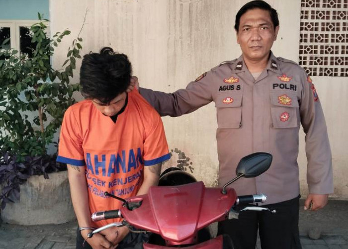 Ditinggal dua Temannya Kabur, Pelaku Curanmor Surabaya Modus Beli Es Teh Tertangkap massa  