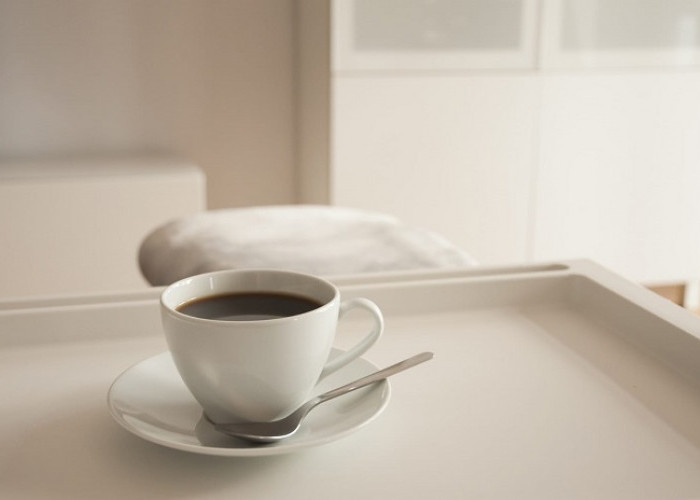 Jangan Kopi Mulu! Ini Dia Minuman Pagi Biar Nggak Gampang Ngantuk di Kantor