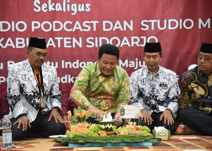 PGRI Sidoarjo Resmikan Podcast dan Studio Mini untuk Penguatan Pembelajaran Digital