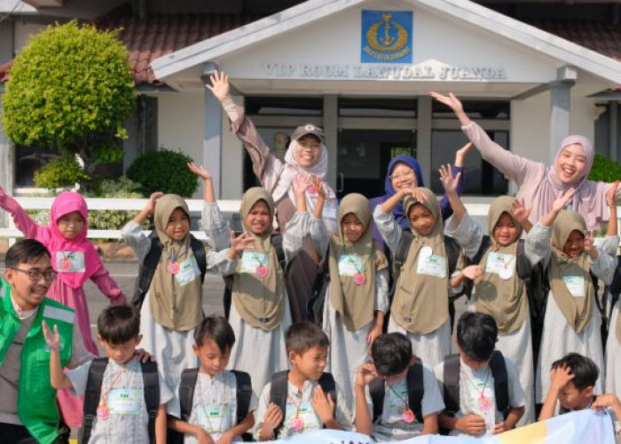 Hadirkan Keceriaan Yatim di Sidoarjo, Taman Zakat Ajak Fun Trip dan Beri Perlengkapan Sekolah
