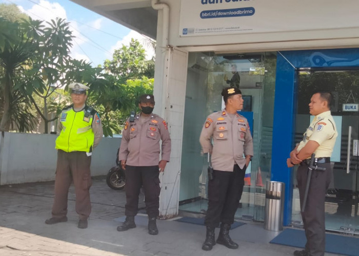Polsek Gayungan Intensifkan Patroli Dialogis di Perbankan, Antisipasi Kerawanan 3C