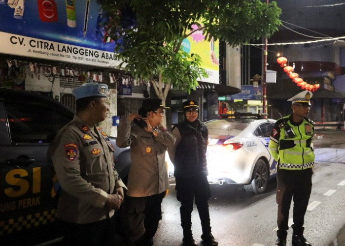 Polres Pelabuhan Tanjung Perak Gelar Patroli Cipkon dan Penyekatan Suramadu 