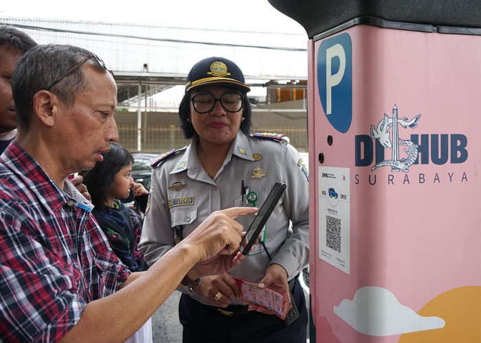 1.370 Titik Parkir di Surabaya Terapkan Pembayaran Non Tunai