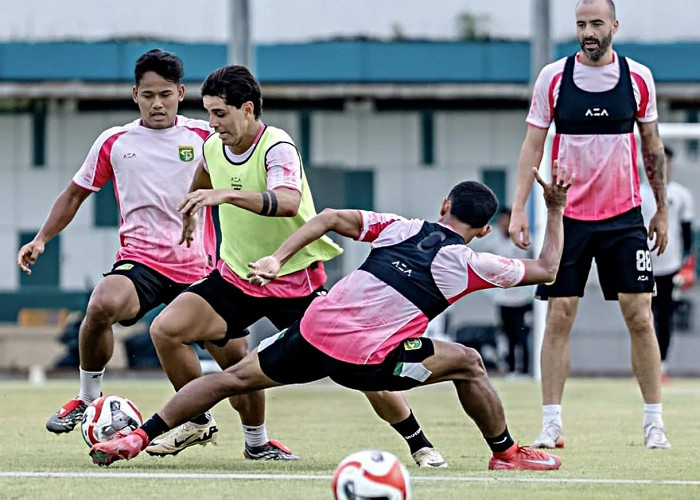 Waspadai Persita, Pelatih Bernardo Tavares  Instruksikan Pemain Persebaya Lupakan Kemenangan Putaran Pertama