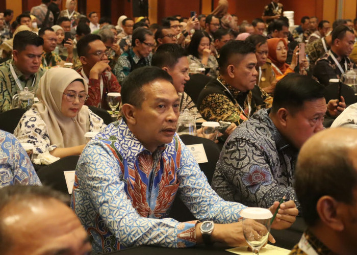 Selaras Dasa Bhakti Ngalam Seger dan Rijik, Wali Kota Malang Dukung Pengembangan Ekonomi Karbon