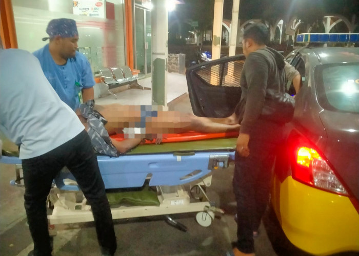 Sempat Babak Belur Dihajar Warga, Polsek Gresik Amankan Maling Motor