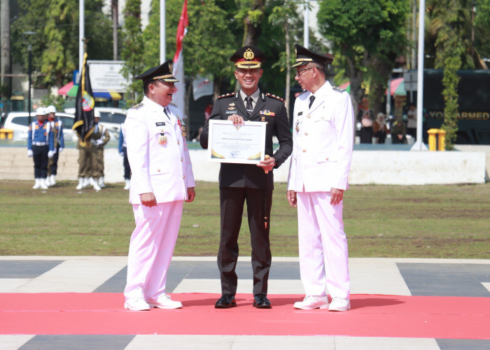 Jember Bersinar, Polres Borong Dua Penghargaan