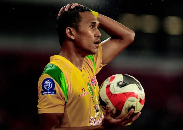 Sentuh 100 Penampilan Bersama Persebaya, Catur Pamungkas Kenang Perjuangan Masa Lalu