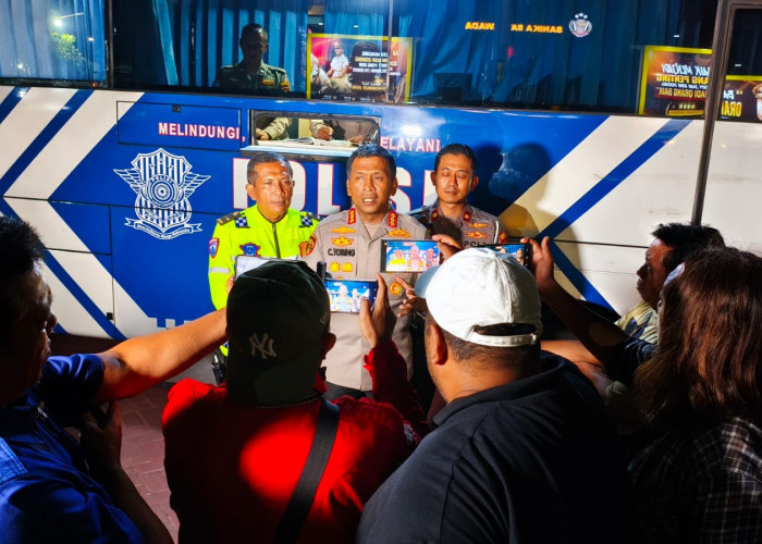 Layanan SIM Polresta Sidoarjo, Sapa Masyarakat di Malam Hari