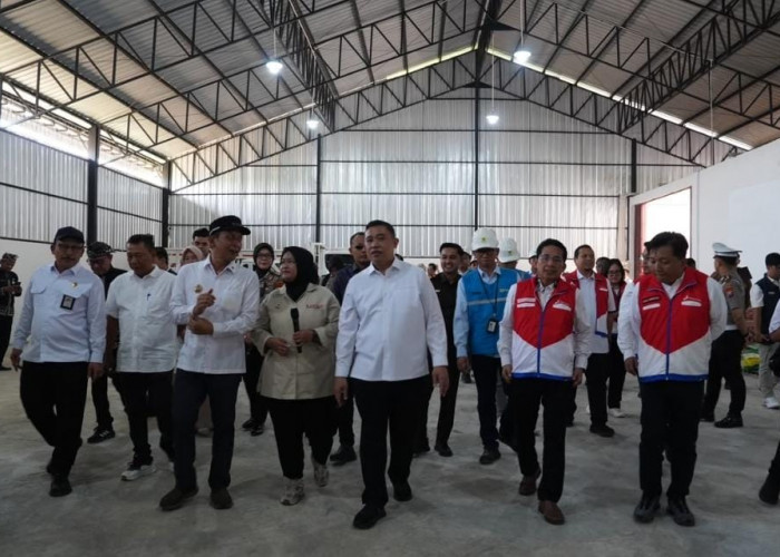 Pertamina Patra Niaga Dukung Operasional KDKMP Bojonegoro Lewat Penyaluran LPG 3 Kg