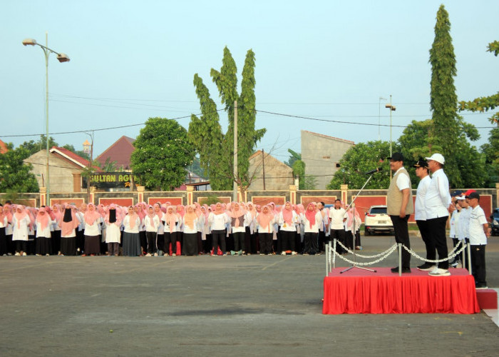 Apel Peringatan Hari Jadi Ke-338 Kota Pasuruan, Gus Ipul Ajak Insan Pendidik Cetak Prestasi Gemilang